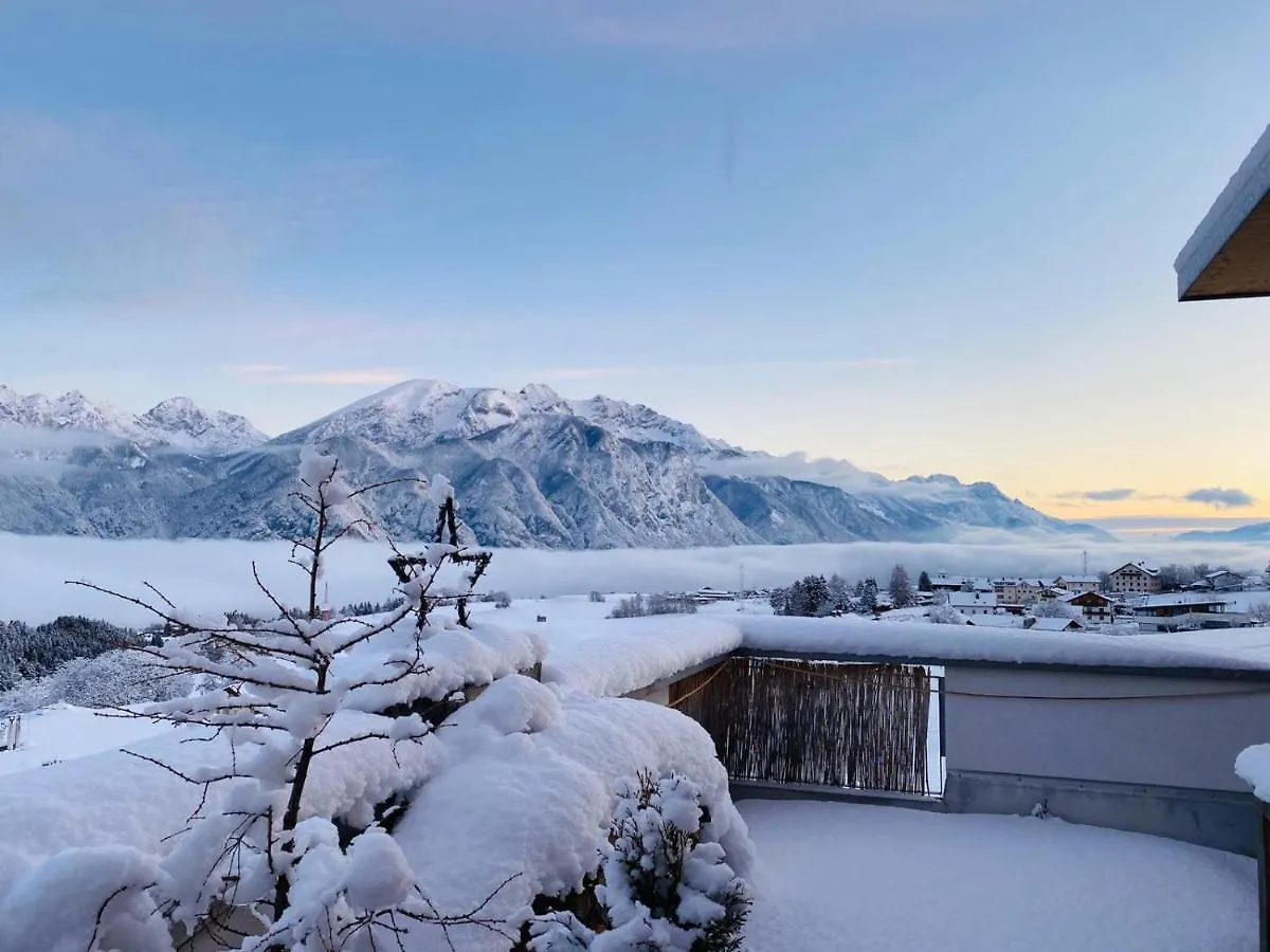 Wohlfuehlappartment Mit Rundum Bergblick Grinzens